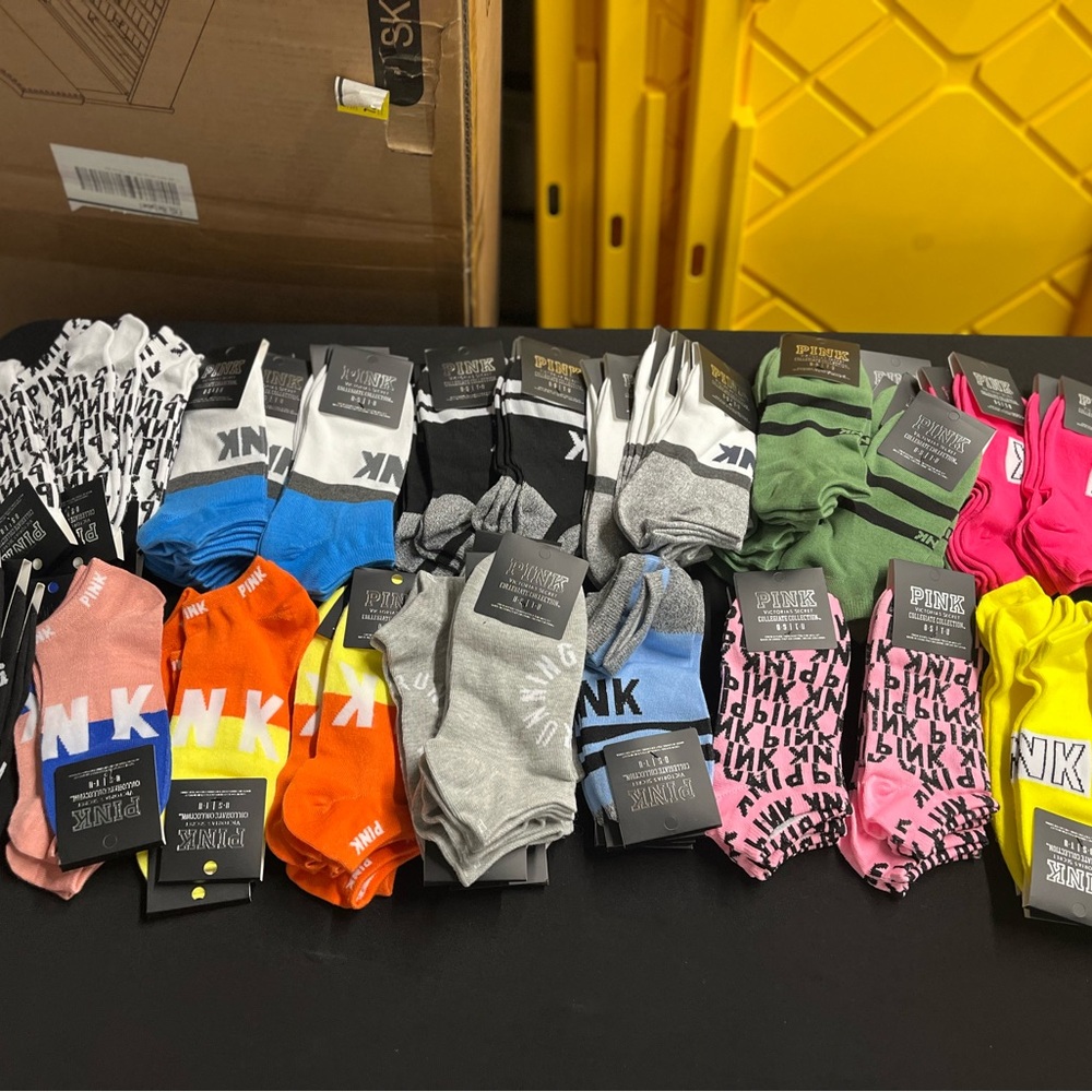 New socks Bundle deal 10 pair come in bundle